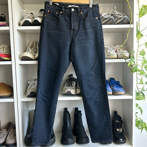 Levi’s black wedgie denim jeans - Picture 5 of 7